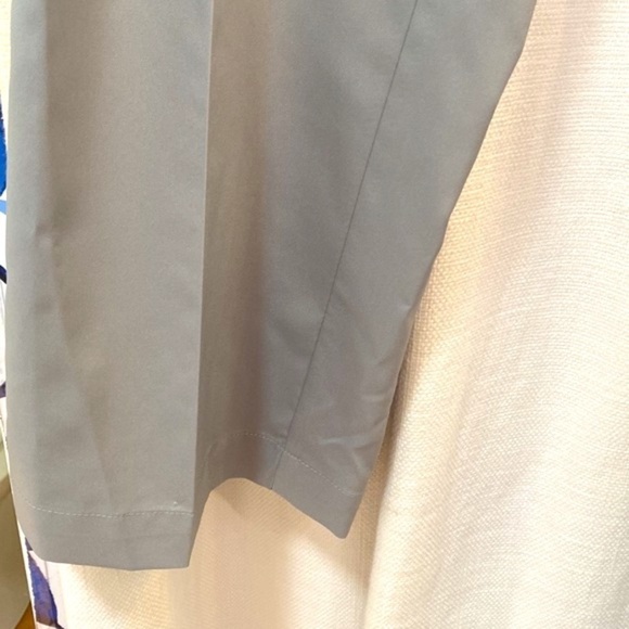 Men’s Callaway Grey Polyester and Spandex Golf Pants Size 34x32 - Picture 3 of 7